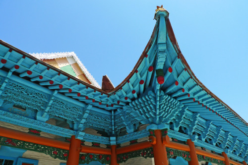 lookfar:  Karakol / Каракол (Kyrgyzstan) – Dungan Wooden Mosque (by Danielzolli)