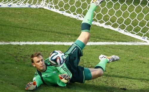 Ghana players tested Manuel Neuer&rsquo;s skill too many times.  