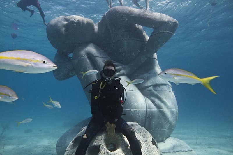 archatlas:  Ocean Atlas Jason deCaires Taylor 