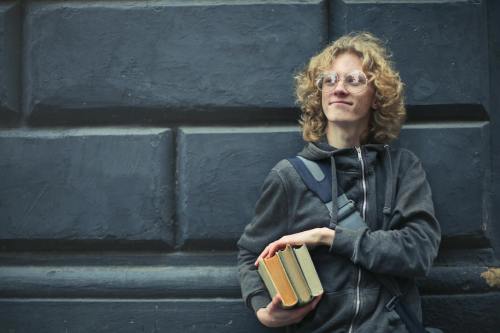 Planning The Perfect College Tour With Your Teen: A Step-by-Step Guide