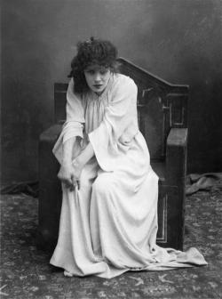 fletchingarrows:  we-other-victorians:  Sarah Bernhardt, famous French actress, as Lady Macbeth (1899)  the madwoman archetype 