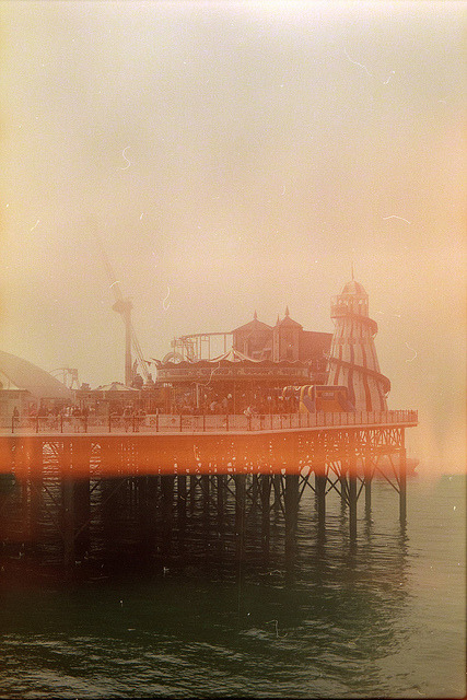 pokec0re: Brighton Pier by Daniel Farò on Flickr.