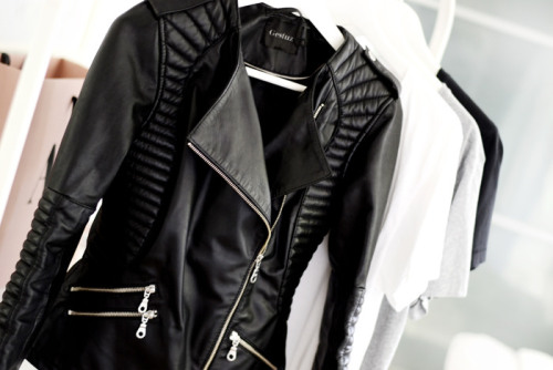 vogue-club: Gestuz leather jacket