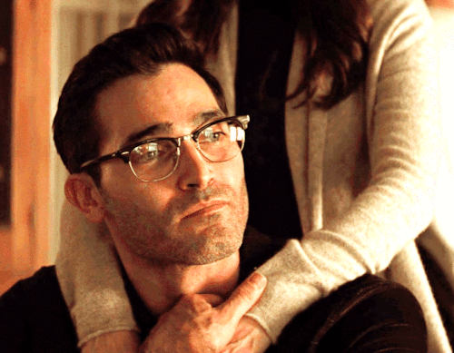 Lois Lane And Clark Kent In Superman And Lois 1x12 Through The Valley Of Death