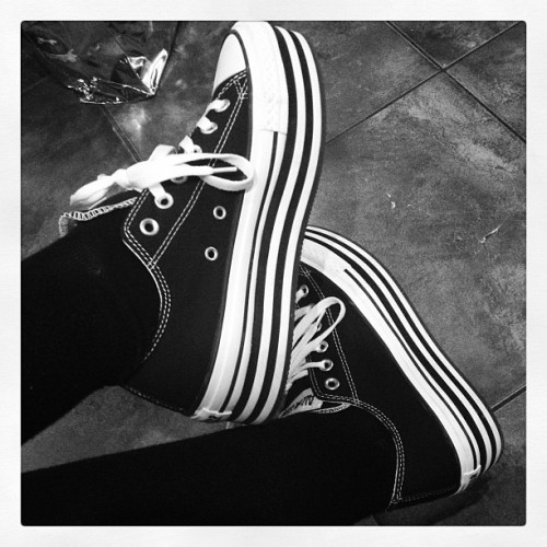 rydellr5:  In love with my new @converse