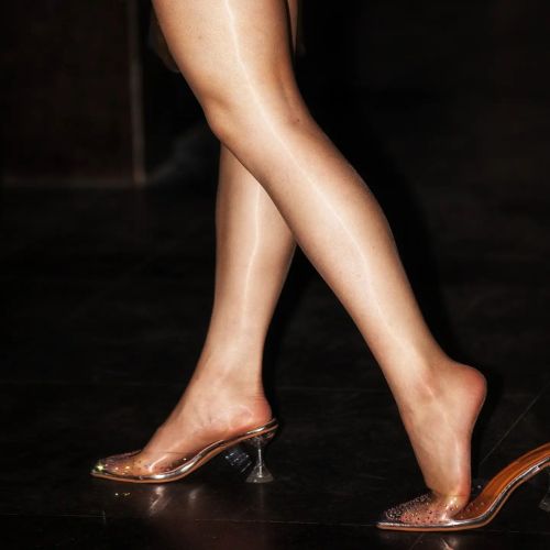 #美脚 #美足 #丝袜 #pantyhose #nylon #legs #sexyfeet #sexyleg #feetfetishworld #feetslave #feet #foot #toes