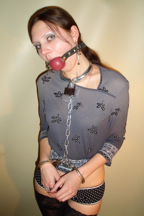 El atuendo elegido. adult photos