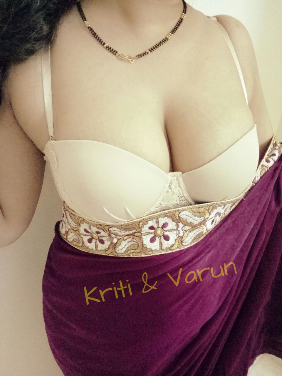 creampiecouple007:  Desi me 😋 common my followers. Show me some love 😘😘😘