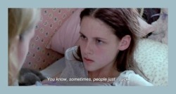 teenagepics:  If you’re a teen you must follow this blog. 