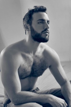 dante80sa:  Dante’s Hot Men http://dante80sa.tumblr.com