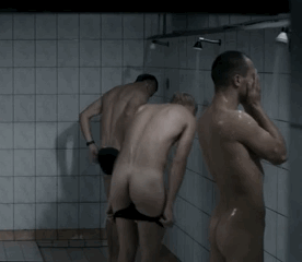 hotfamousmen:    Mateusz Banasiuk  