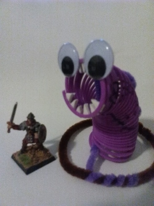 ahsokasbutt: I love you, random guy from the 5e Facebook group, and I love your homemade purple worm