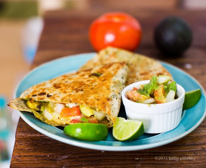 alloftheveganfood:  Vegan Quesadilla Round Up No-Queso Quesadillas Quickie Cheeseless