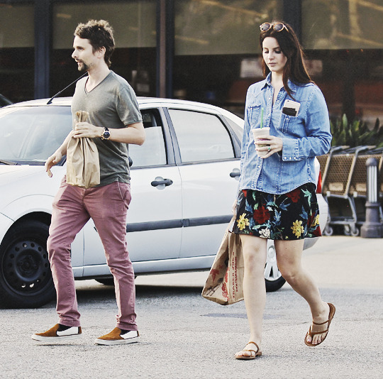 lana-del-grey: out with Matthew Bellamy in Malibu (05.02.15)