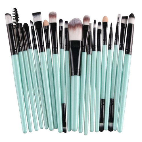 cnbluefan:  ✿ Professional  Makeup Brushes ✿ Left   ✿✿  Right  Left   ✿✿  Right  Left   ✿✿  Right  Left   ✿✿  Right  Left   ✿✿  Right 15% OFF Discount Code Crystal15,it can be used 3 times!!✧Your first order can get