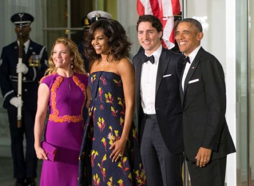 torisoulphoenix:  hold-fast-abigail-mills:  Sophie Grégoire Trudeau, Michelle Obama, Justin Trudeau, Barack Obama      