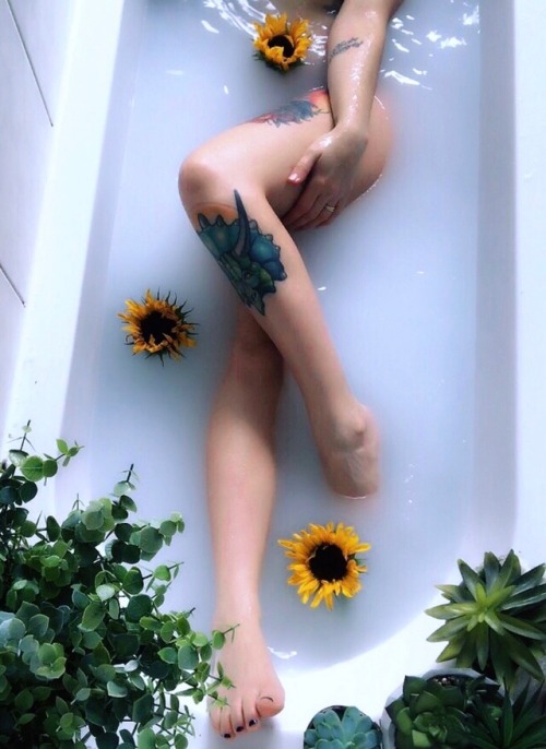 Porn Pics la-femme-publique:  Bath Selfies 🌿🛁🌻
