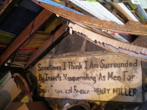 tomub:  Shakespeare and Company (bookstore) Shakespeare and Company is the name of two independent bookstores on Paris’s Left Bank. The first was opened by Sylvia Beach on 17 November 1919 at 8 rue Dupuytren, before moving to larger premises at 12 rue