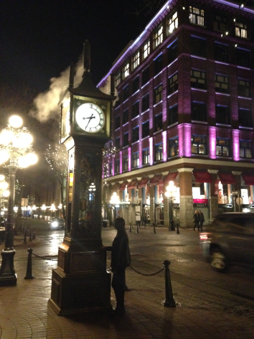 gastown steam clock in vancouver.(2013)