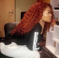 assflat:black girls with ginger/copper hair