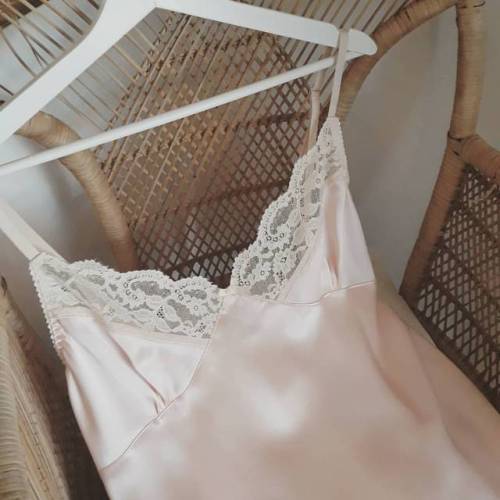 Love the detail on our Faye and Gemma pure silk slips. Delicate floral lace teamed with soft luxurio