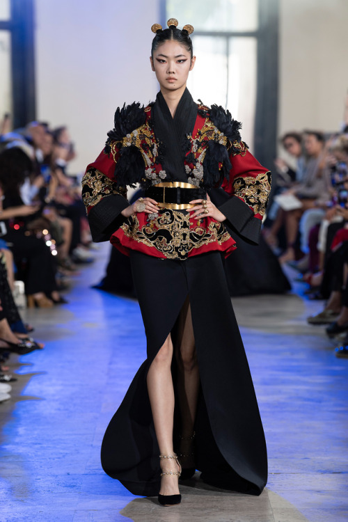 ELIE SAAB Haute Couture Autumn Winter 2019-20