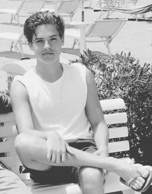 dylan sprouse // italy vacation 