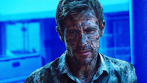mattryandaily:  1.02 The Darkness Beneath logofree screencaptures (x)  me in &ldquo;Constanie