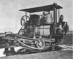 historicaltimes: Holt Steamer No. 77, the second prototype of a crawler-track-type tractor built by the Holt Machinery Company, Sayreville, New Jersey, 1905 via reddit 