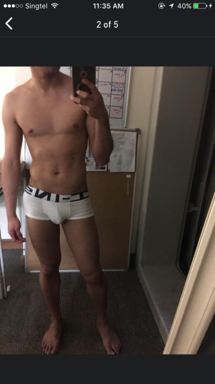 killerwhaleteo: sgboiboi92: Hot SG guy he has a few tats now and performs on cam4