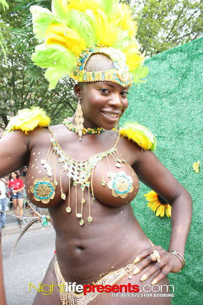 thicknluvly:  Happy Birthday to MEEE!!!!….