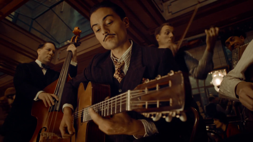 cinematographymagic:Hugo (2011)DIrector: Martin ScorseseCinematographer: Robert Richardson