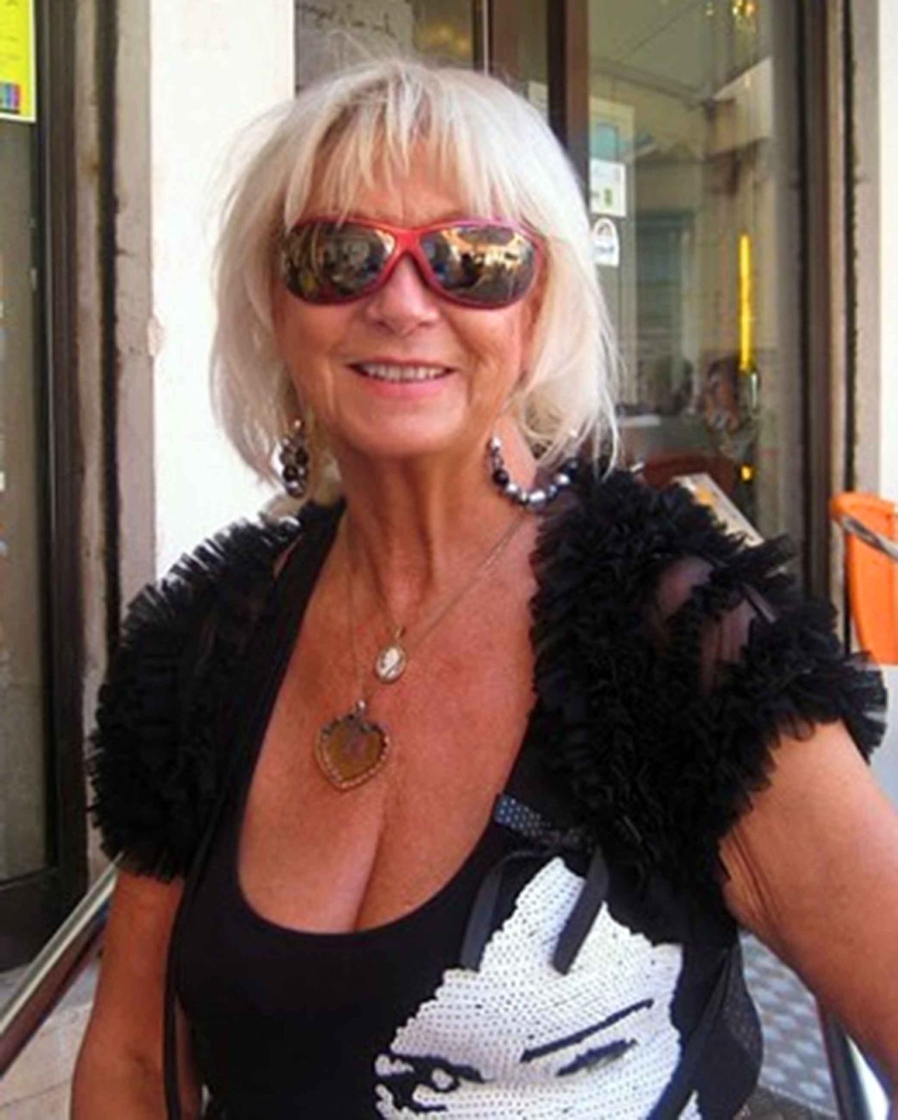 Bobby, I&rsquo;d like for you to meet Mrs Harold&hellip; we&rsquo;re