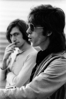 gayrockstars:  charlie watts warily watching