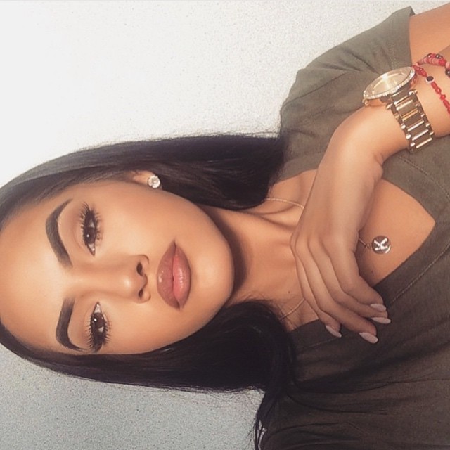 sadbabyqurl:    ✨✨  