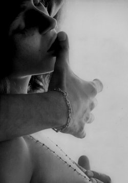His hands…. Those fingers. Bringing me