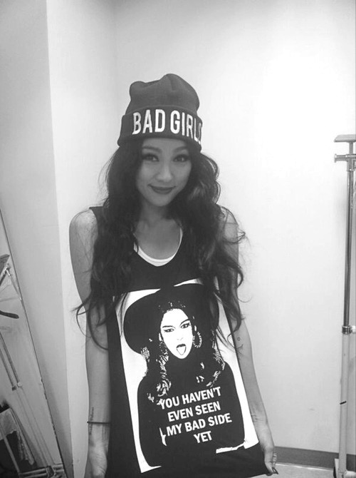 the-advent-child:  everyone should make this their goal: wearing a tee with their face on it along with a badass caption.