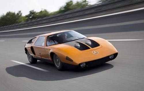 Bruno Sacco, Mercedes Benz concept car C111-II, 1976. Never went into serial production. 190bhp turb
