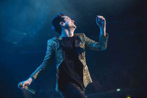 ilovecelebrities: Panic! At The Disco Perform in Duesseldorf