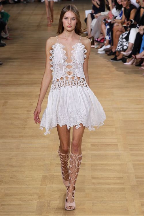 sofiazchoice:  (via Pin by Sofiaz Choice on Frilly, Flowy, Lacey & Feminine | Pinterest) Chloe spring 2015