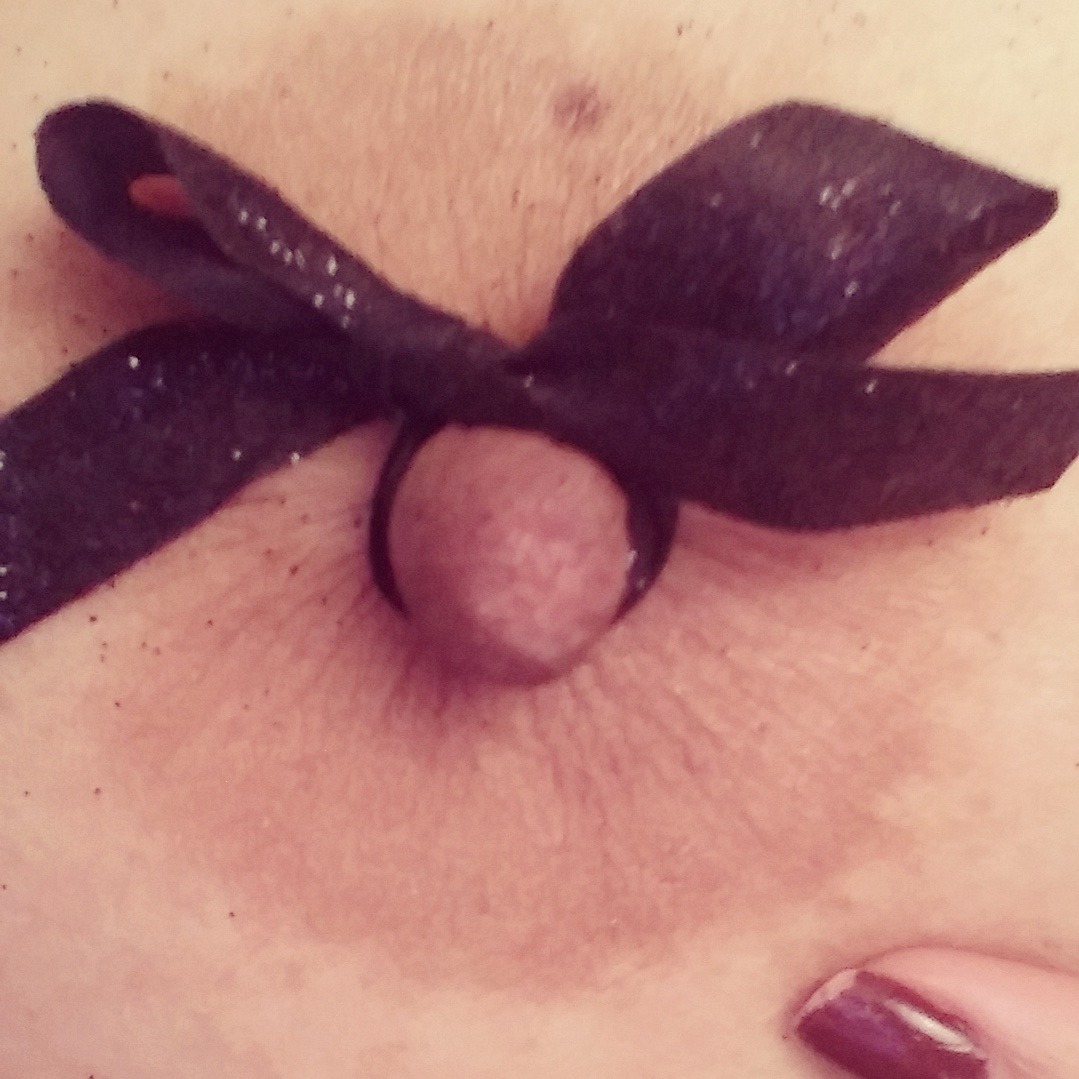 venomonherlipstick:  I’ve always wanted to do this ❤🎀❤ What do you think?