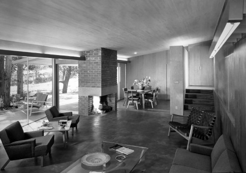 ofhouses: 826. Kemper Nomland & Kemper Jr. Nomland /// Case Study  House 10 /// Pasadena, California, USA /// 1947 (Photos: © Julius Shulman. Source: The Getty Research Institute, Julius Shulman Archive.) 