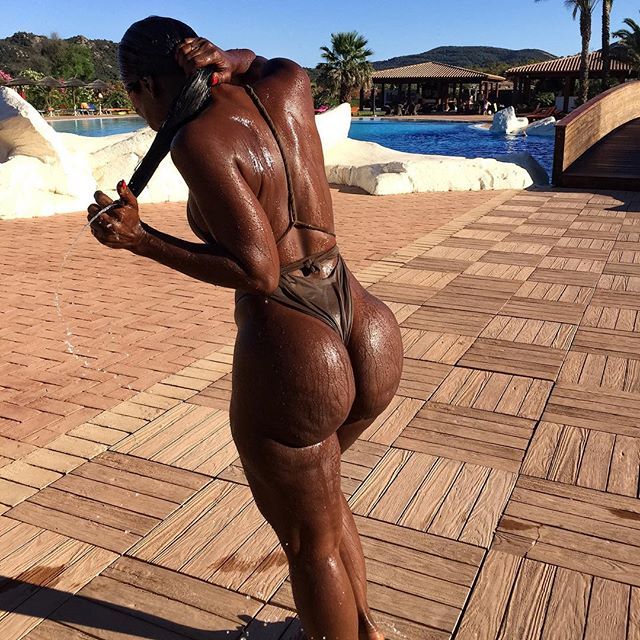 fashionistasrus:  Instagram: realbriamyles 
