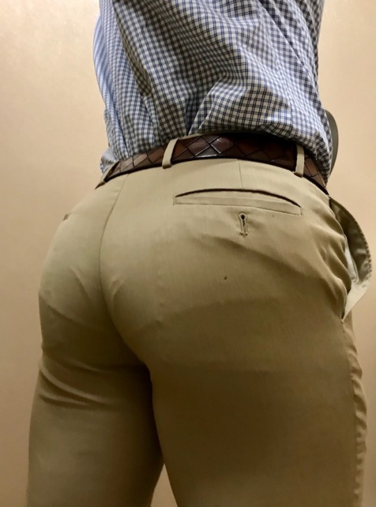 spencer4higher:     These are a bit snug. I hope I don’t split seat today.  