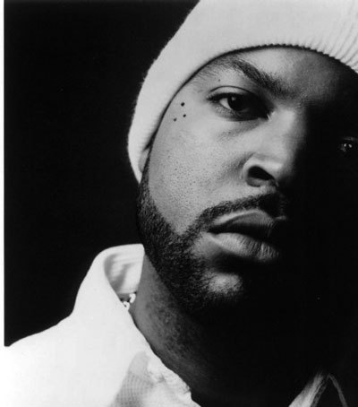 sabinauchiha:  ICE CUBE!!! 