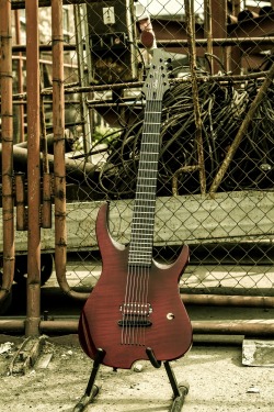 Guitar-Porn:  7 Strings Of Heavy Wonder. Check Out This Beautiful Saltoz B7 - You