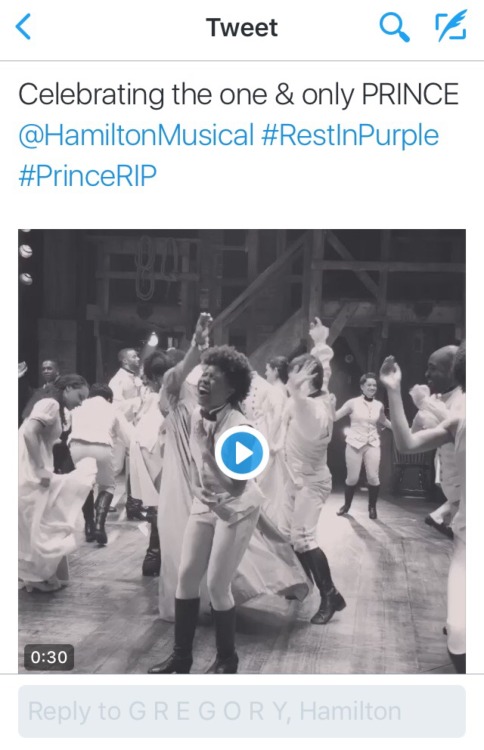 alexander-hamiltunes:Tonight, at the end of the show, the cast of Hamilton danced around the stage t