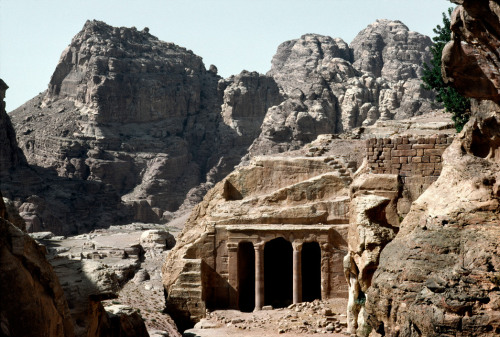 lindazahra:  JORDAN - Wadi ram desert / Petra / Amman 1989-1990 Rene Burri  