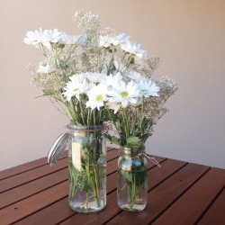thefrenchfawn:thefrenchfawn:  flowers n jars