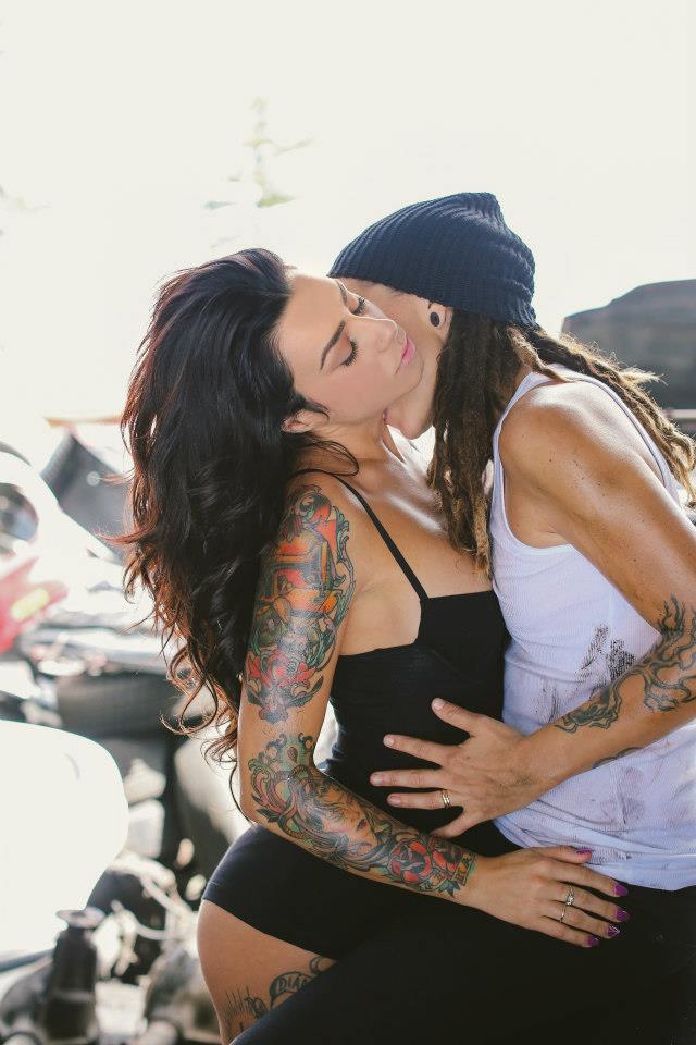 The Loving Lesbos